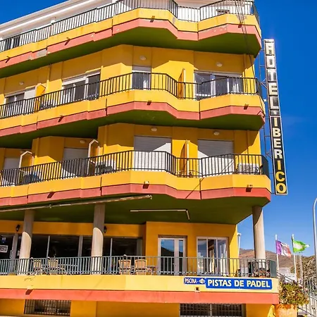 Hotel Iberico *